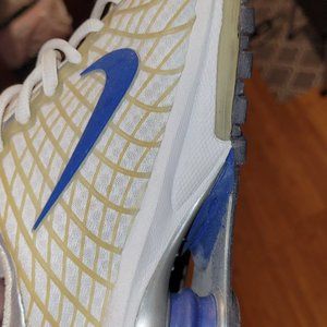 Nike Men's Size 9.5